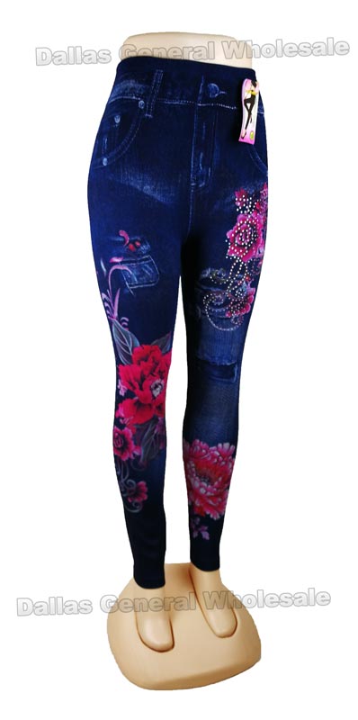 Torrid Womens Floral Leggings Pedal Pusher Floral Crop Navy Blue Red 2 / 2X  - $19 - From Mia